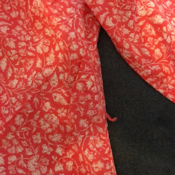Coral Floral Blouse - Picture 4 of 4